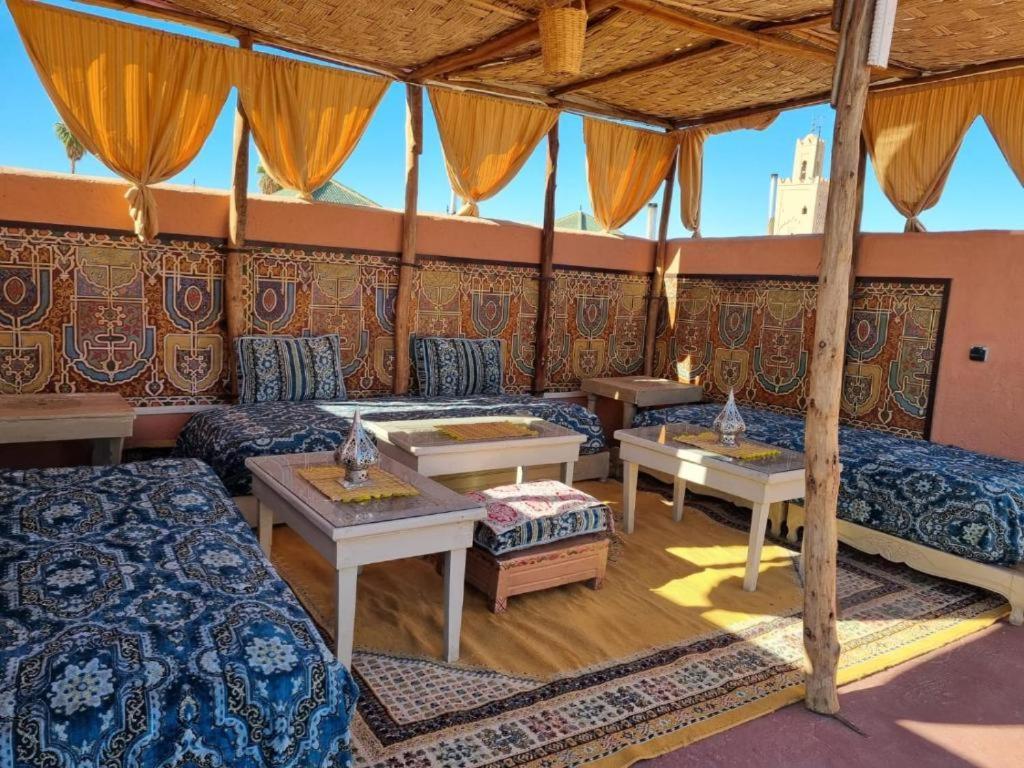 Riad 4 Jardins & Spa Marrakesh Exterior photo