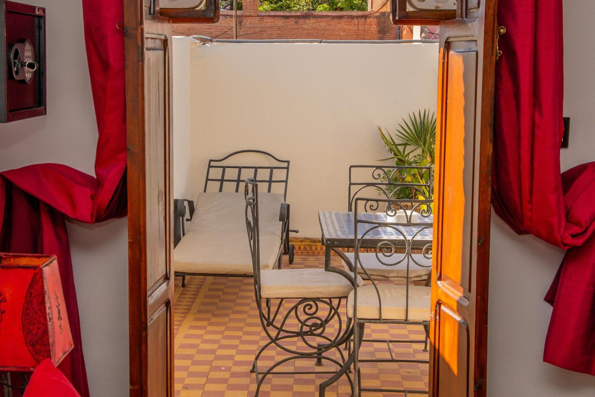 Riad 4 Jardins & Spa Marrakesh Exterior photo